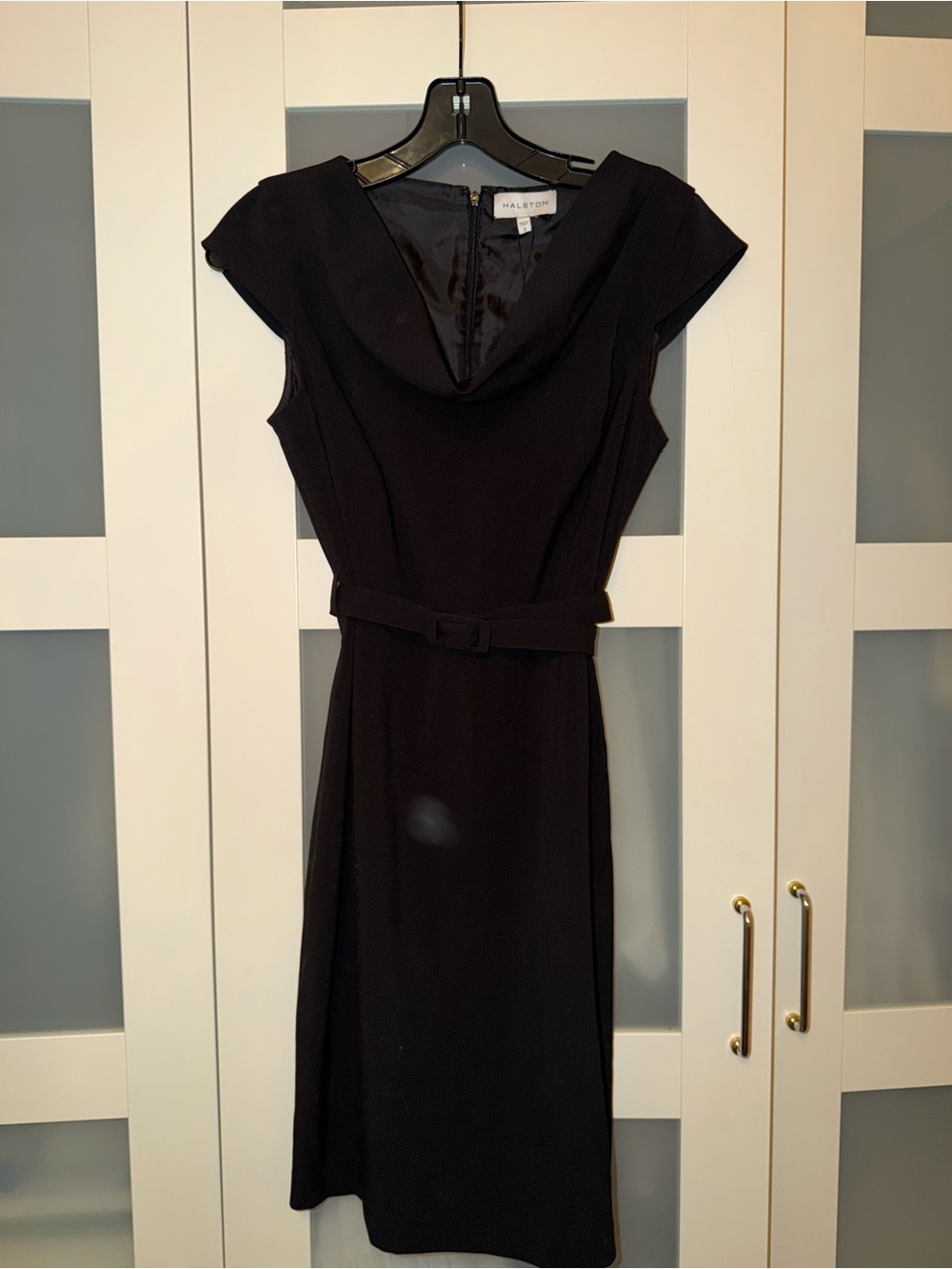 Halston Heritage Black Cap-Sleeve Belted Midi Dress
